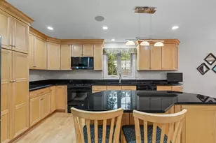 105 Mixter, Holden, MA 01520 - Photo 9