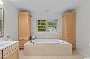 105 Mixter, Holden, MA 01520 - Photo 23