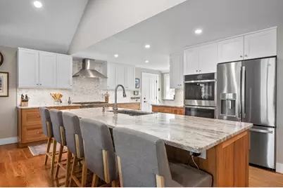 367 Plum, Barnstable, MA 02630 - Photo 7