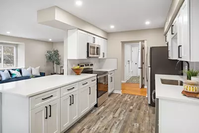 6 Beals Cove Rd #H, Hingham, MA 02043 - Photo 3