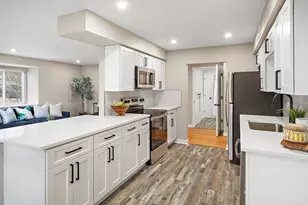 6 Beal's Cove Rd, Hingham, MA 02043 - Photo 3