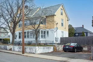 1022-1024 Hampden St, Holyoke, MA 01040 - Photo 3