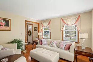 216 W Mountain St, Worcester, MA 01606 - Photo 5