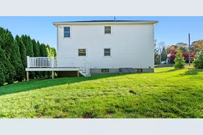 216 W Mountain St, Worcester, MA 01606 - Photo 23