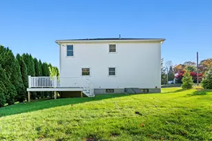 216 W Mountain St, Worcester, MA 01606 - Photo 23