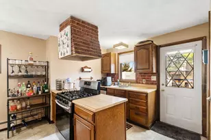 63 Woodville St, Everett, MA 02149 - Photo 7