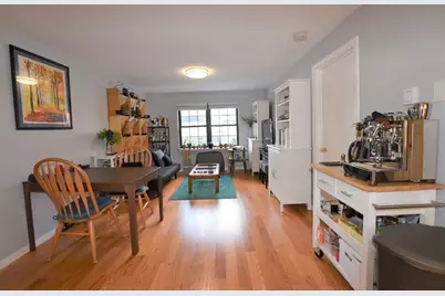 88 Charles St #1, Waltham, MA 02453 - Photo 5