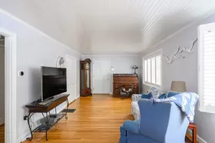 62 Lawn Ave, Quincy, MA 02169 - Photo 5