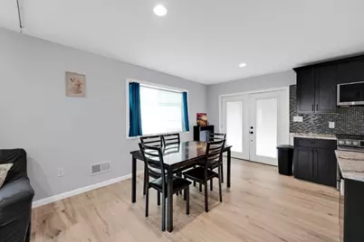 42 Ringgold St, Springfield, MA 01104 - Photo 9