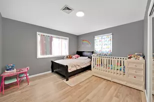 42 Ringgold St, Springfield, MA 01104 - Photo 27