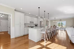 46 Rockwood Ln, Upton, MA 01568 - Photo 3