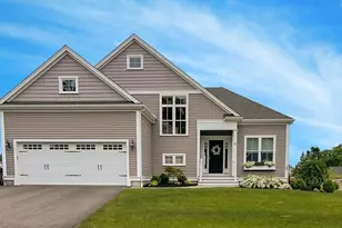 46 Rockwood Ln, Upton, MA 01568 - Photo 1