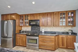 27 Cranberry Ln, Burlington, MA 01803 - Photo 11