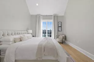 374-398 Bunker Hill St, Boston, MA 02129 - Photo 13