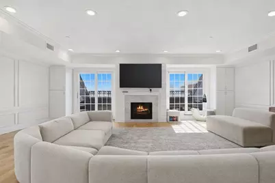 374-398 Bunker Hill St #307, Boston, MA 02129 - Photo 5