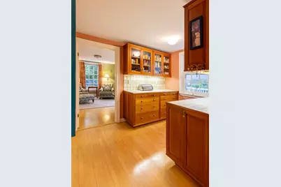 21 Woodlawn Ave, Tisbury, MA 02568 - Photo 19