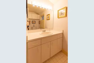 21 Woodlawn Ave, Tisbury, MA 02568 - Photo 37