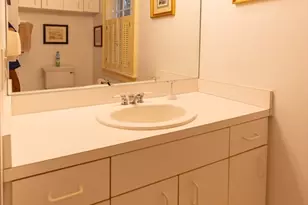 21 Woodlawn Ave, Tisbury, MA 02568 - Photo 37