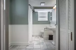 58 Oaklawn St, New Bedford, MA 02744 - Photo 11