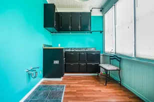 58 Oaklawn St, New Bedford, MA 02744 - Photo 17