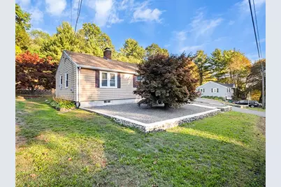 43 Moon Road, Lynn, MA 01904 - Photo 3