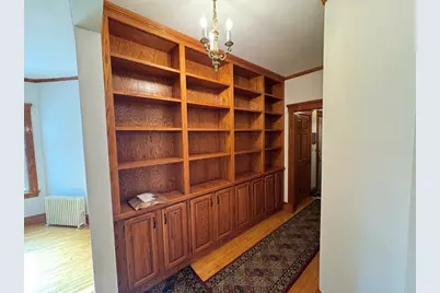 41 Hawthorn St. #10, Cambridge, MA 02138 - Photo 3