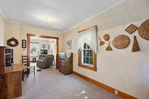 91 Brown St, Athol, MA 01331 - Photo 3