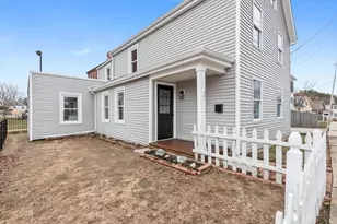 2 Perkins St, Amesbury, MA 01913 - Photo 27