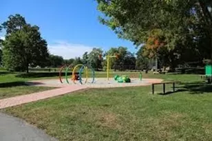 2 Perkins St, Amesbury, MA 01913 - Photo 33