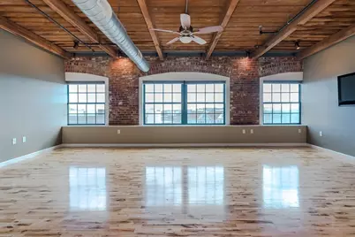 210 Broadway #404, Everett, MA 02149 - Photo 3