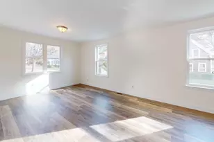 8 Haven St, Medway, MA 02053 - Photo 11