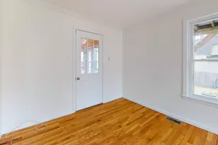 8 Haven St, Medway, MA 02053 - Photo 9