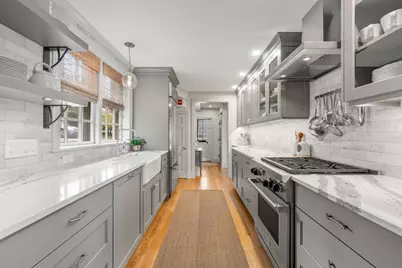 137 Front St, Marblehead, MA 01945 - Photo 15