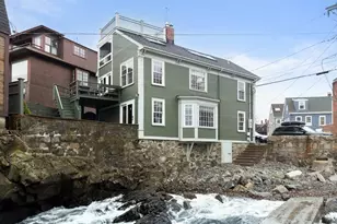 137 Front St, Marblehead, MA 01945 - Photo 1