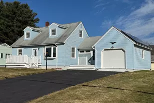 41 Imperial Ave, Pittsfield, MA 01201 - Photo 1