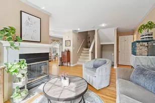 1010 Gazebo Cir, Reading, MA 01867 - Photo 9