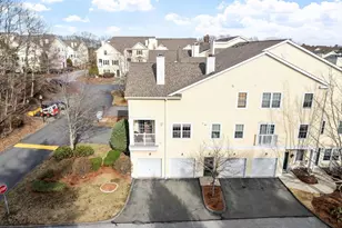 1010 Gazebo Cir, Reading, MA 01867 - Photo 31