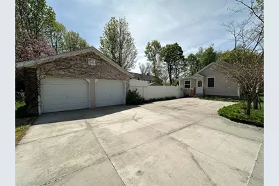 133 Hampden Street, West Springfield, MA 01089 - Photo 11