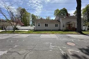 133 Hampden St, West Springfield, MA 01089 - Photo 3