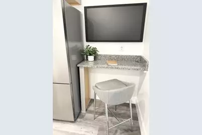 585 Essex St #323, Lynn, MA 01901 - Photo 7