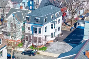 13 Arlington St, Somerville, MA 02145 - Photo 3