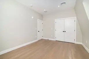 13 Arlington St, Somerville, MA 02145 - Photo 23