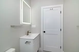 13 Arlington St, Somerville, MA 02145 - Photo 17