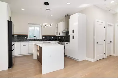 13 Arlington St #C, Somerville, MA 02145 - Photo 1