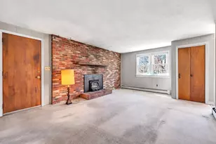 892 Highland St, Holliston, MA 01746 - Photo 5