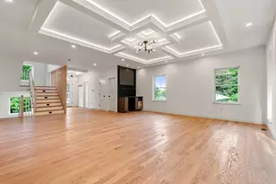 42 Woodbine Cir, Needham, MA 02494 - Photo 5