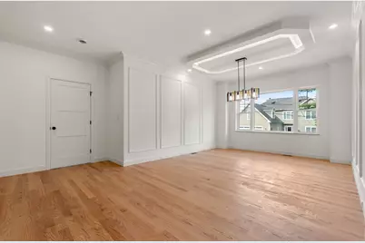 42 Woodbine Circle, Needham, MA 02494 - Photo 11
