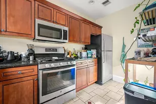 104 E Brookline St, Boston, MA 02118 - Photo 9