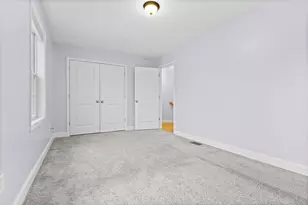 7 Butler Ave, Lowell, MA 01852 - Photo 5