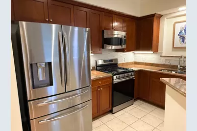 2000 Davenport Ave #2107, Canton, MA 02021 - Photo 13